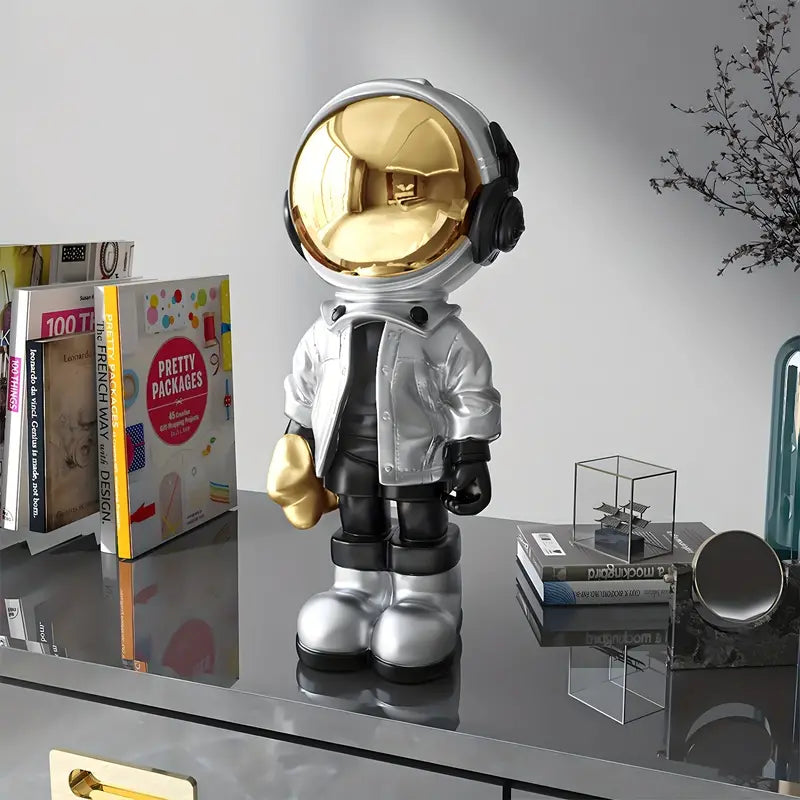 1pc Astronaut Statue Ornament